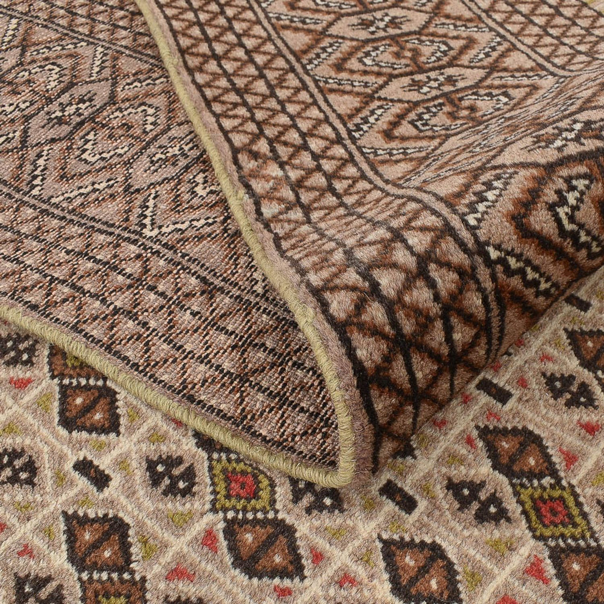 Turkaman tapijt - 374 x 294 cm - zand