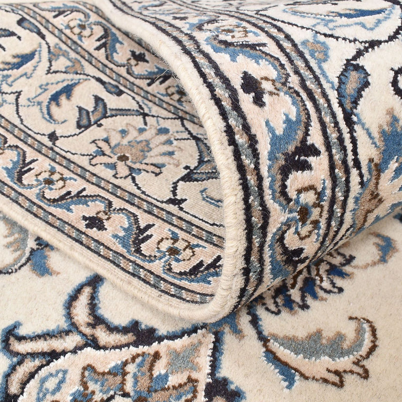 Perzisch tapijt - Nain - 203 x 145 cm - lichtgrijs