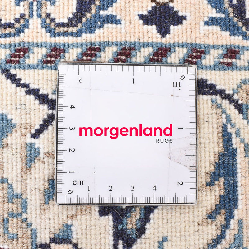 Perzisch tapijt - Nain - 207 x 152 cm - licht beige