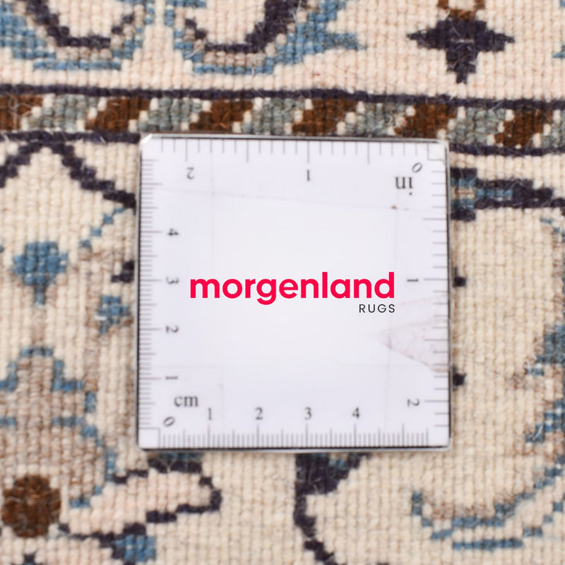 Perzisch tapijt - Nain - 204 x 151 cm - licht beige