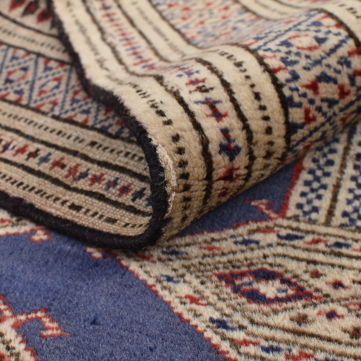 Turkaman tapijt - 136 x 101 cm - donkerblauw