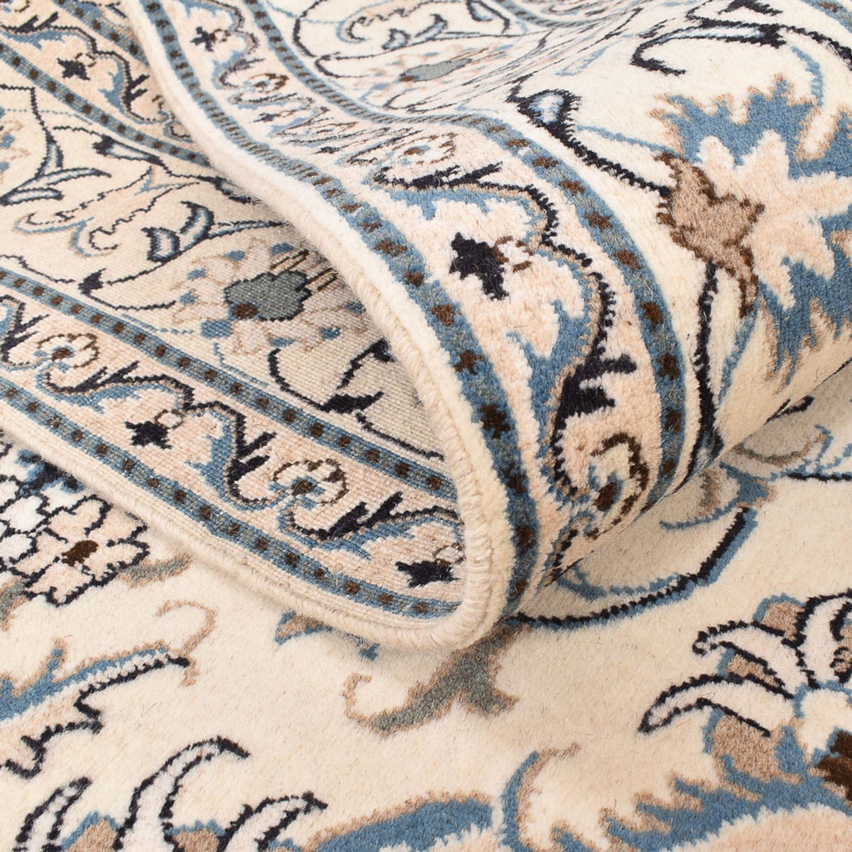 Perzisch tapijt - Nain - 241 x 164 cm - licht beige