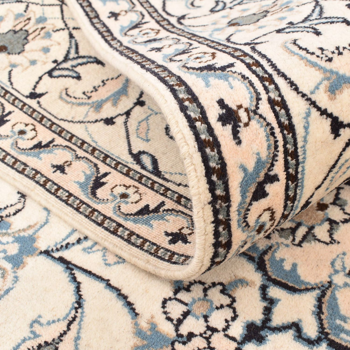 Perzisch tapijt - Nain - 237 x 167 cm - licht beige