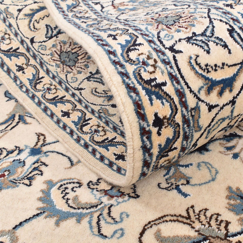 Perzisch tapijt - Nain - 237 x 163 cm - licht beige