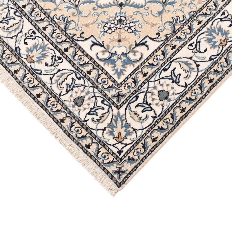 Perzisch tapijt - Nain - 239 x 171 cm - licht beige