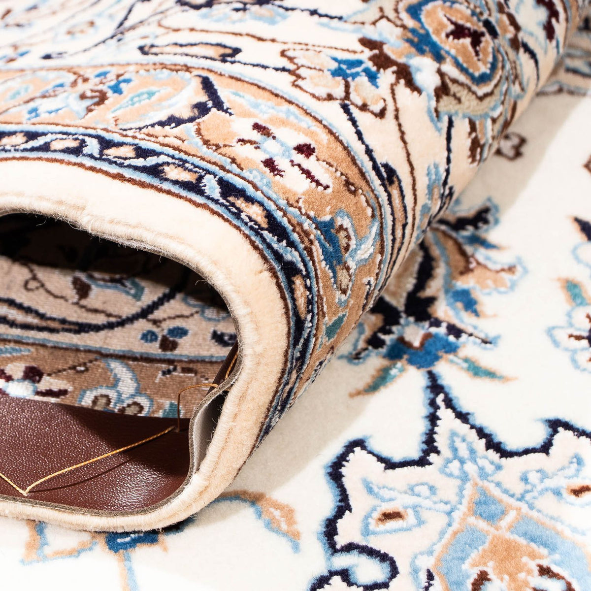 Perzisch tapijt - Nain - Premium - 252 x 157 cm - beige