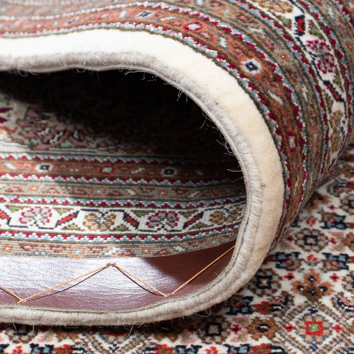 Perzisch tapijt - Tabriz - 295 x 254 cm - donkerbruin