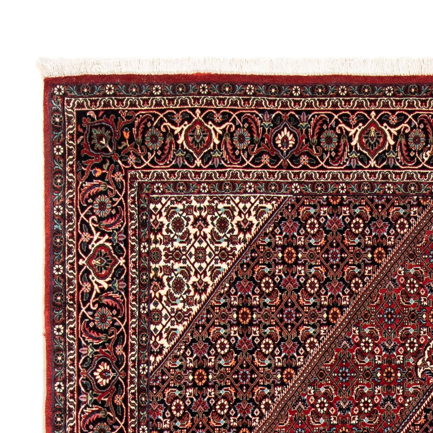 Bidjar Tapijt 252x172cm - Perzisch tapijt