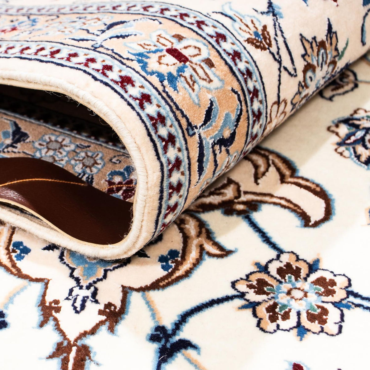 Perzisch tapijt - Nain - Premium - 257 x 172 cm - beige