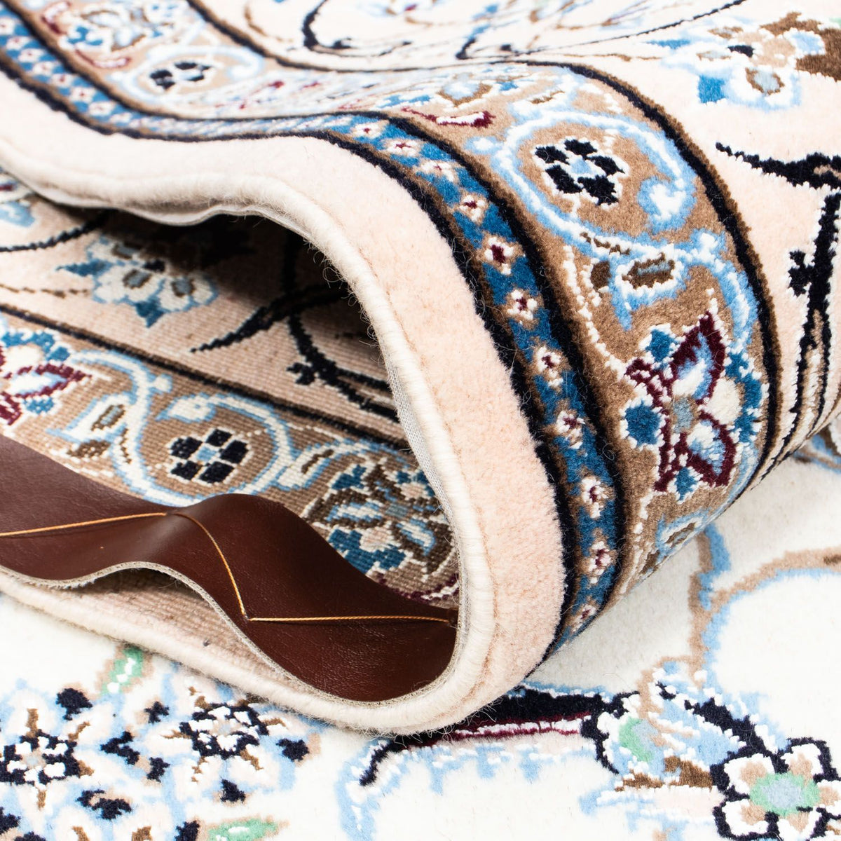 Perzisch tapijt - Nain - Koninklijk - 287 x 196 cm - beige