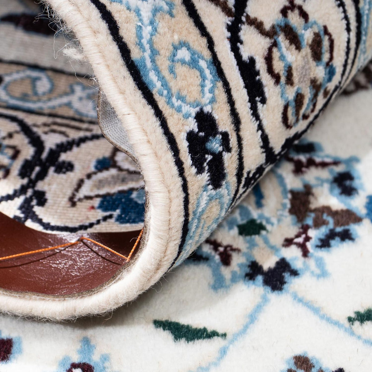 Perzisch tapijt - Nain - Koninklijk - 176 x 115 cm - beige