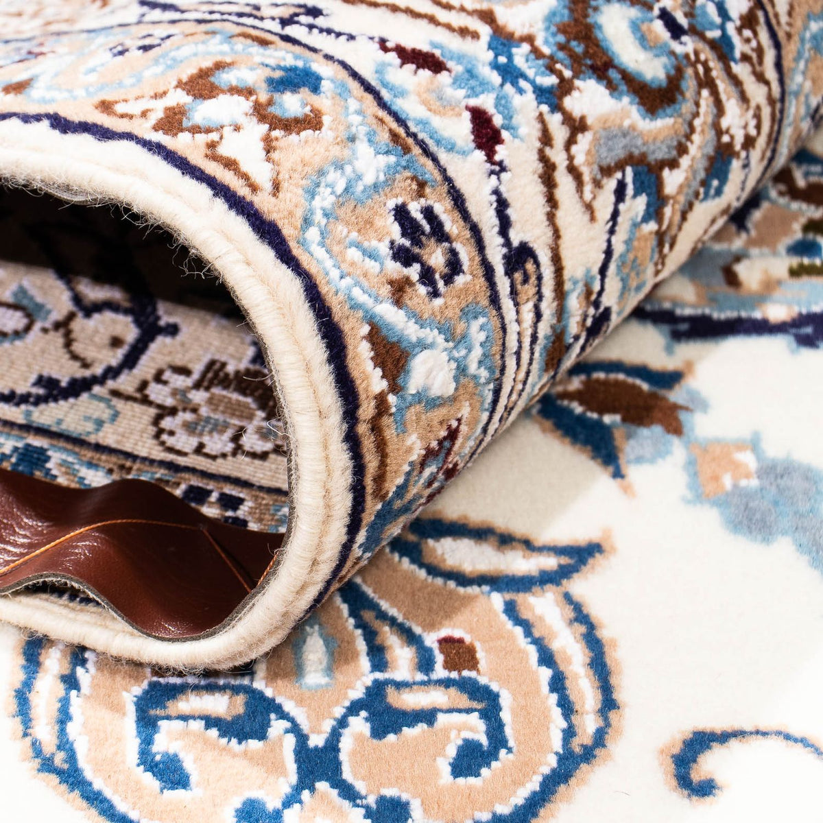 Perzisch tapijt - Nain - Koninklijk - 261 x 155 cm - beige