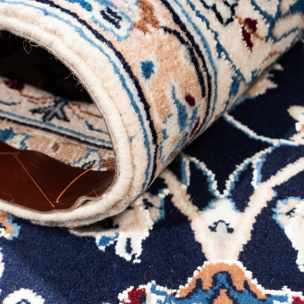 Perzisch tapijt - Nain - Koninklijk - 231 x 155 cm - donkerblauw