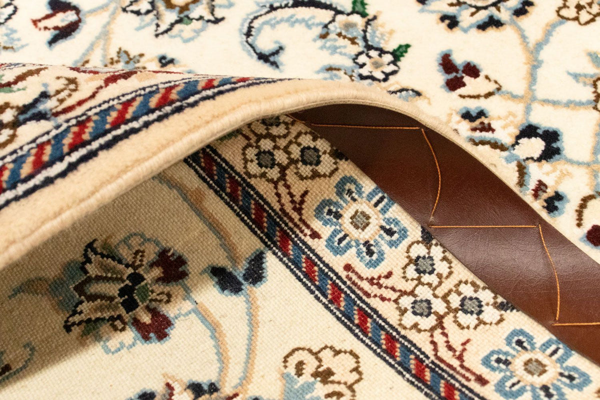 Perzisch tapijt - Nain - Koninklijk - 135 x 88 cm - beige