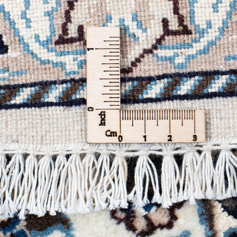 Perzisch tapijt - Nain - 283 x 200 cm - beige