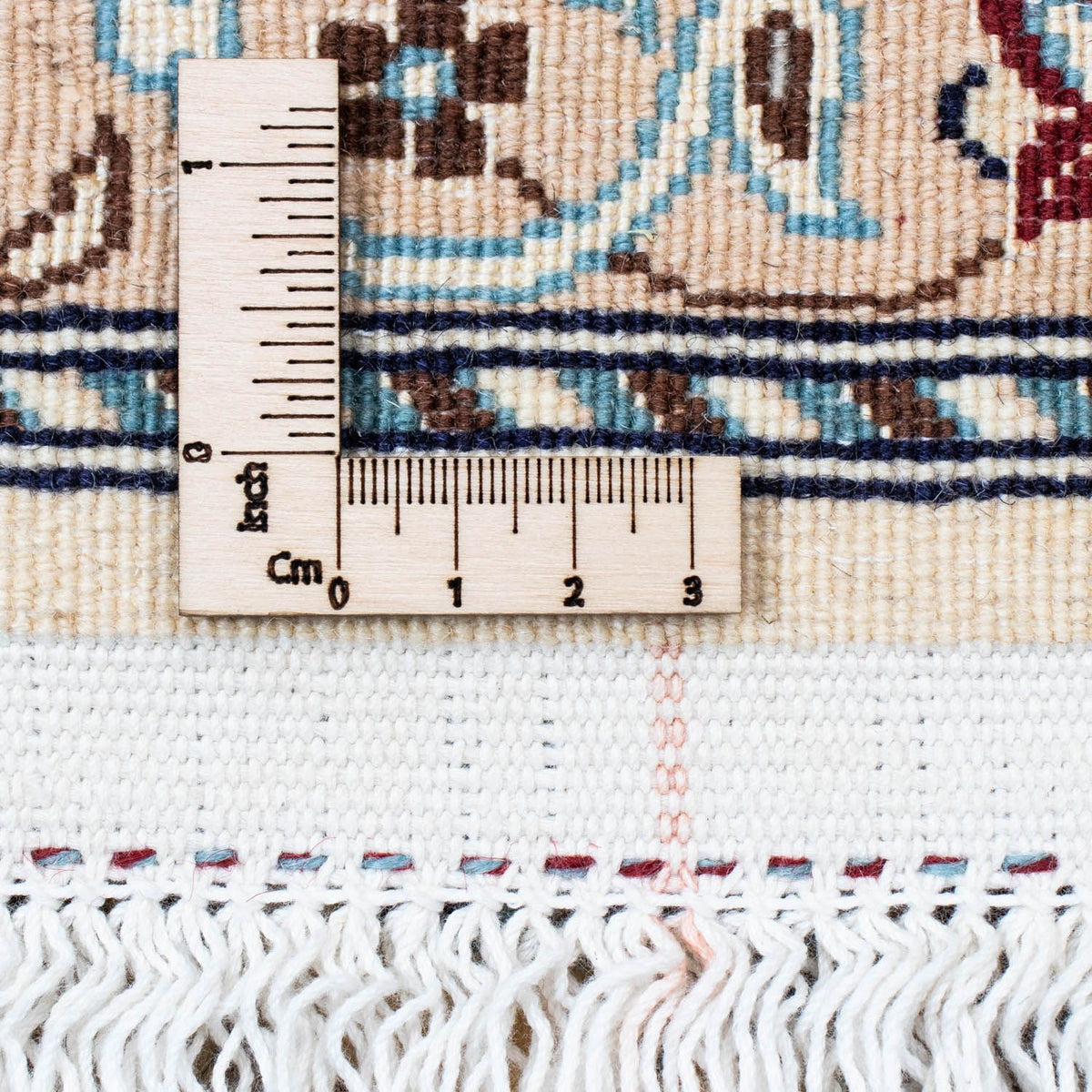 Perzisch tapijt - Nain - 297 x 200 cm - beige