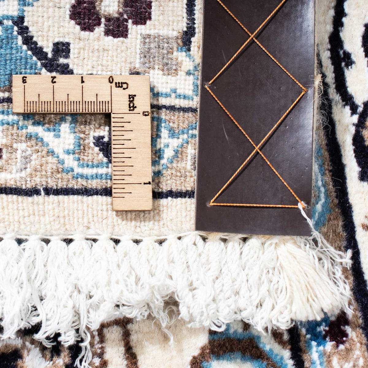 Perzisch tapijt - Nain - Koninklijk - 171 x 113 cm - beige