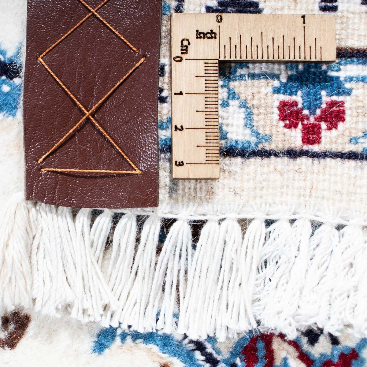 Perzisch tapijt - Nain - Koninklijk - 177 x 114 cm - beige