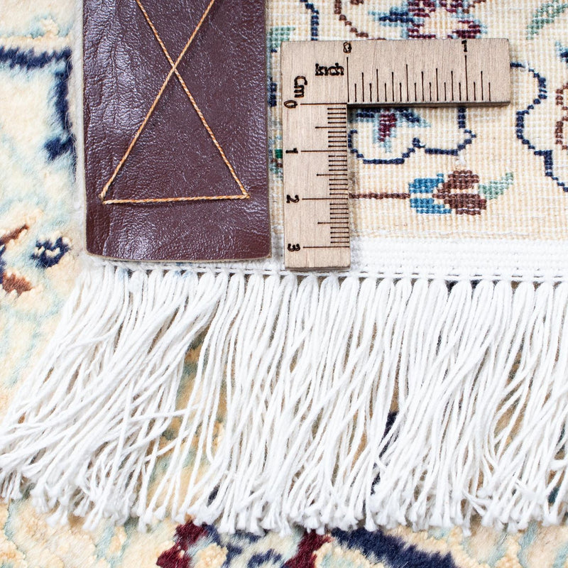 Perzisch tapijt - Nain - Premium - 361 x 250 cm - beige