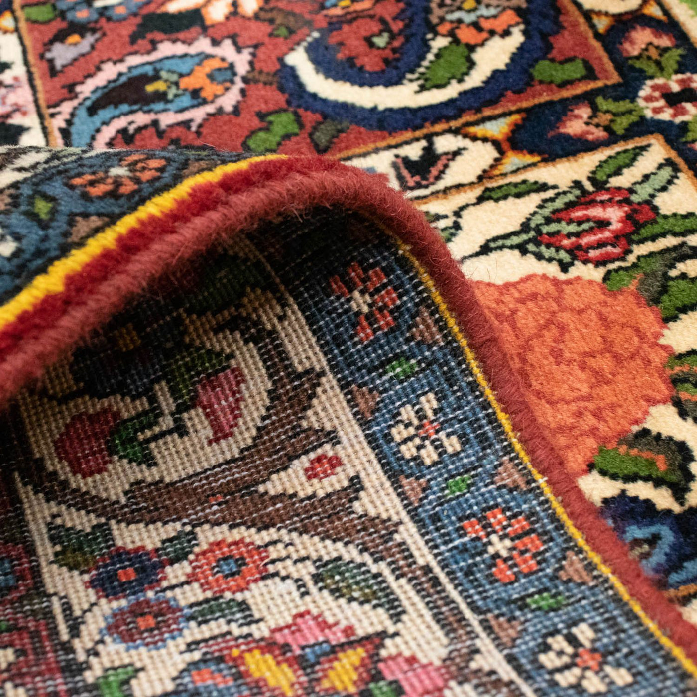 Bakhtiari Tapijt 200x136cm - Perzisch tapijt