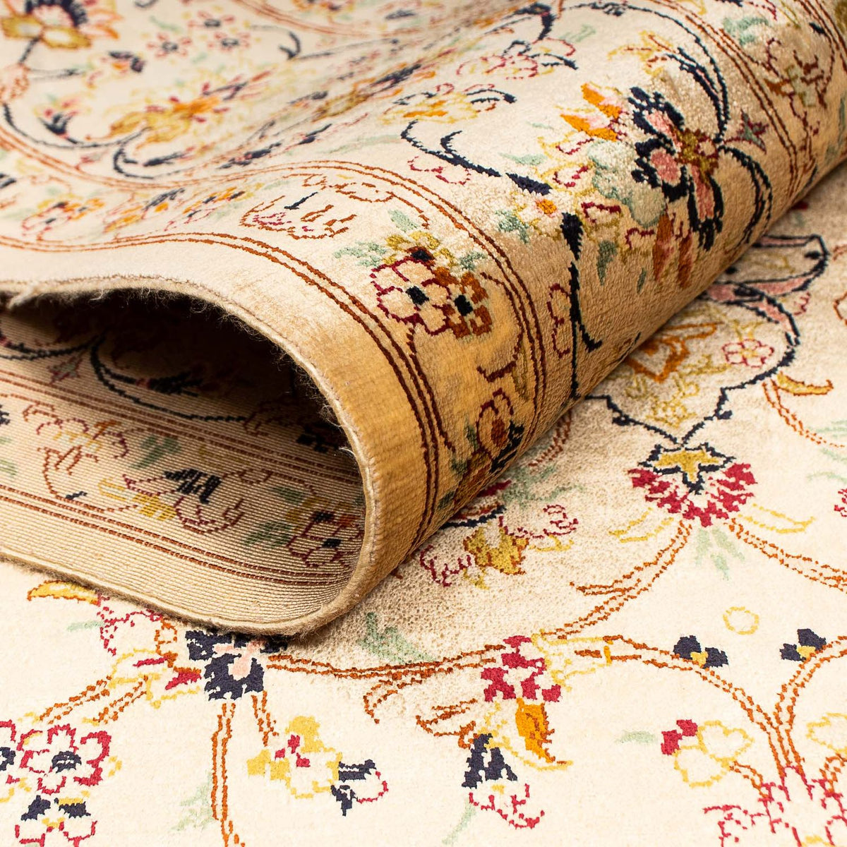 Perzisch tapijt - Ghom - 200 x 133 cm - beige