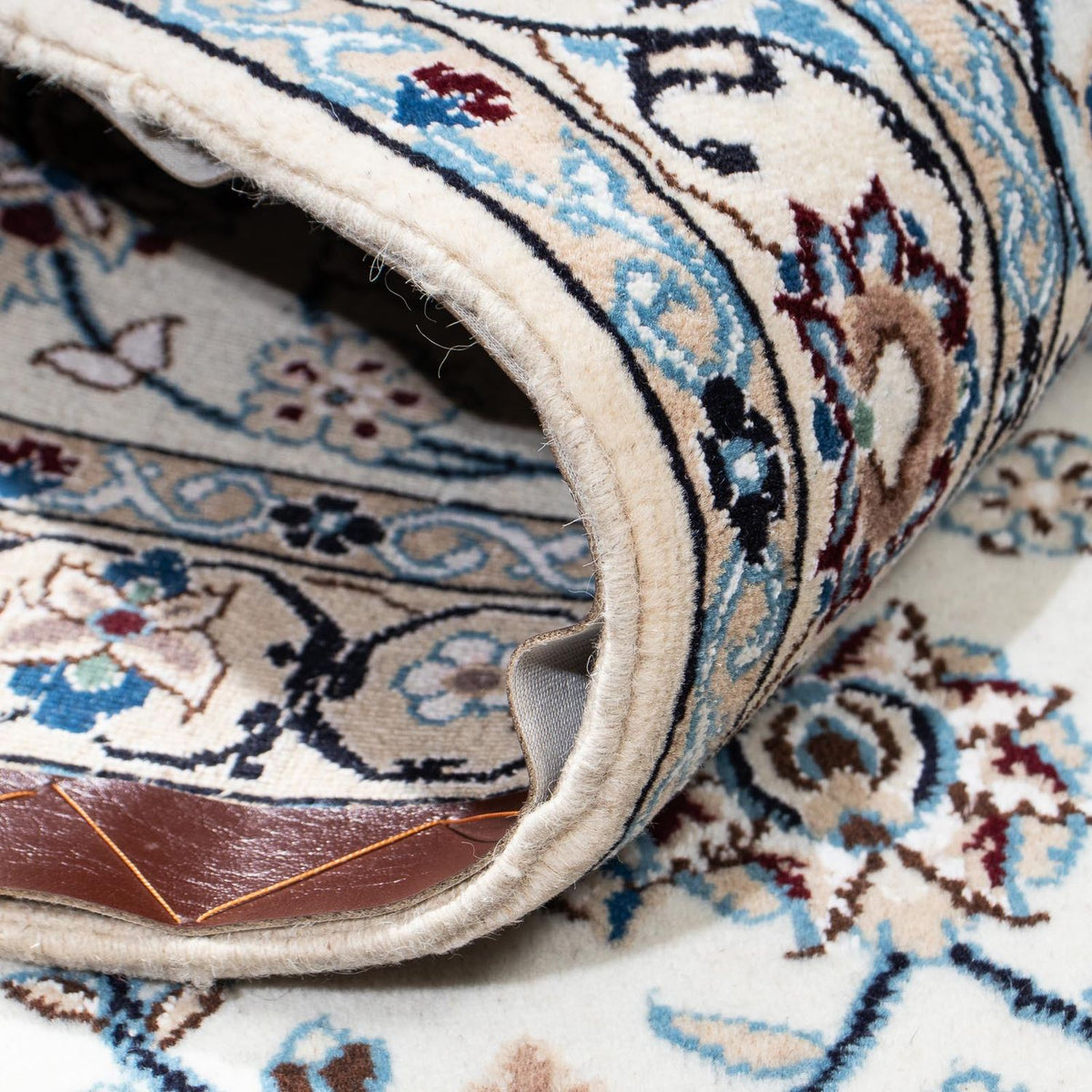 Perzisch tapijt - Nain - Koninklijk - 168 x 111 cm - beige