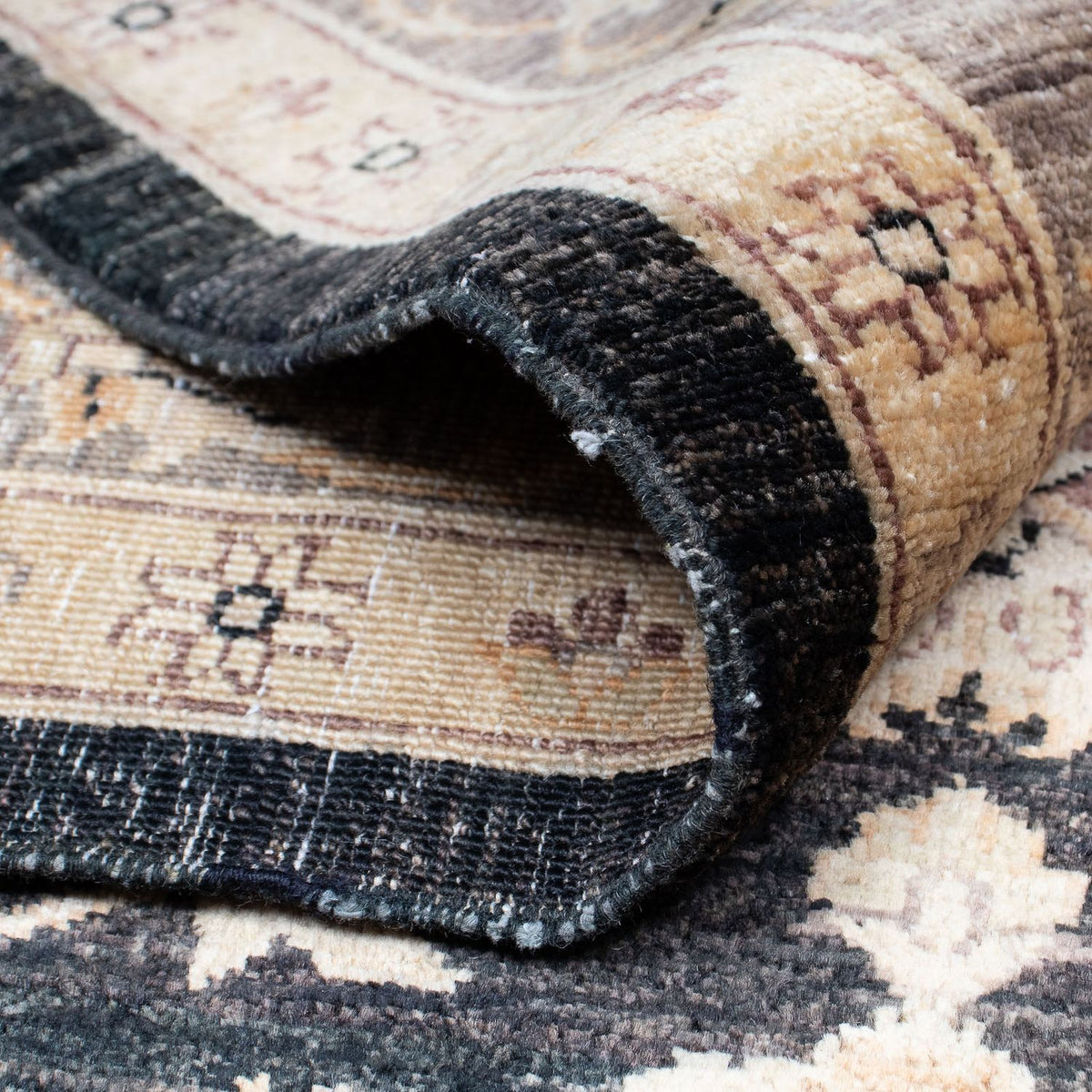 Ziegler tapijt - 300 x 247 cm - antraciet