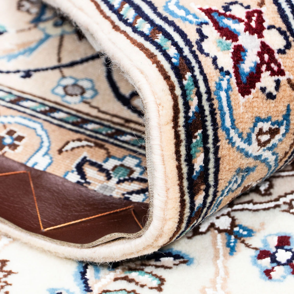 Perzisch tapijt - Nain - Koninklijk - 314 x 194 cm - beige