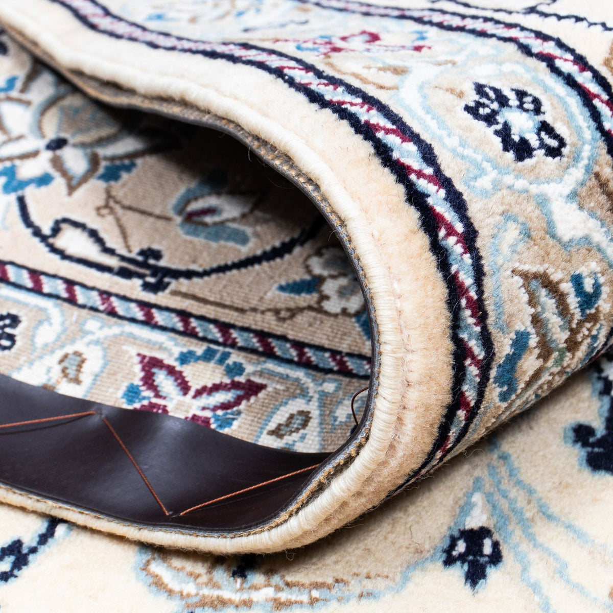 Perzisch tapijt - Nain - Koninklijk - 296 x 197 cm - beige