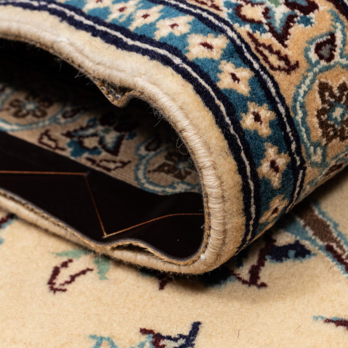 Perzisch tapijt - Nain - Koninklijk - 360 x 249 cm - donker beige