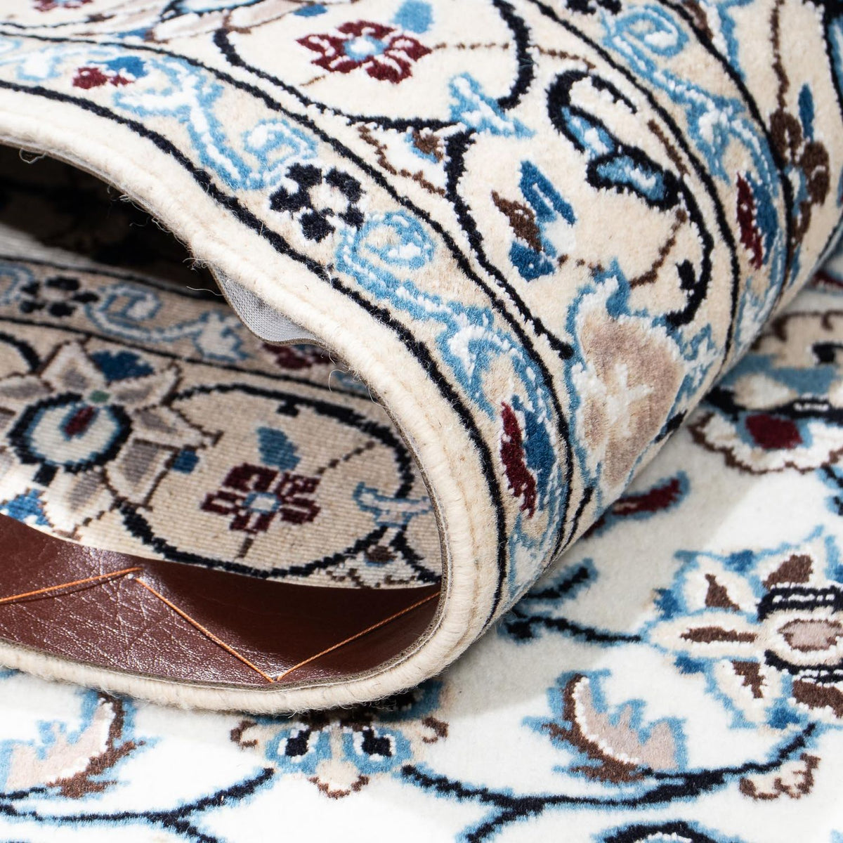 Perzisch tapijt - Nain - Koninklijk - 172 x 111 cm - beige