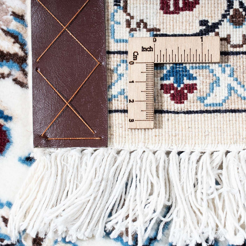 Perzisch tapijt - Nain - Koninklijk - 172 x 111 cm - beige