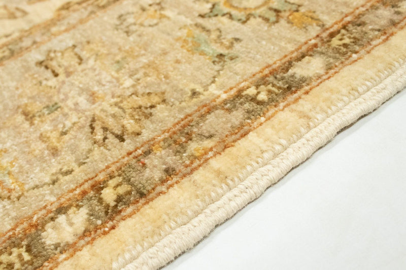 Pakistaans tapijt - 177 x 123 cm - beige