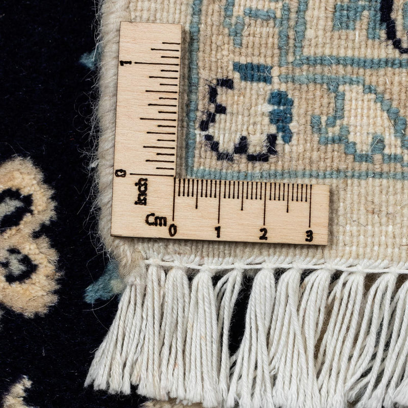 Perzisch tapijt - Nain - Koninklijk - 298 x 252 cm - zwart