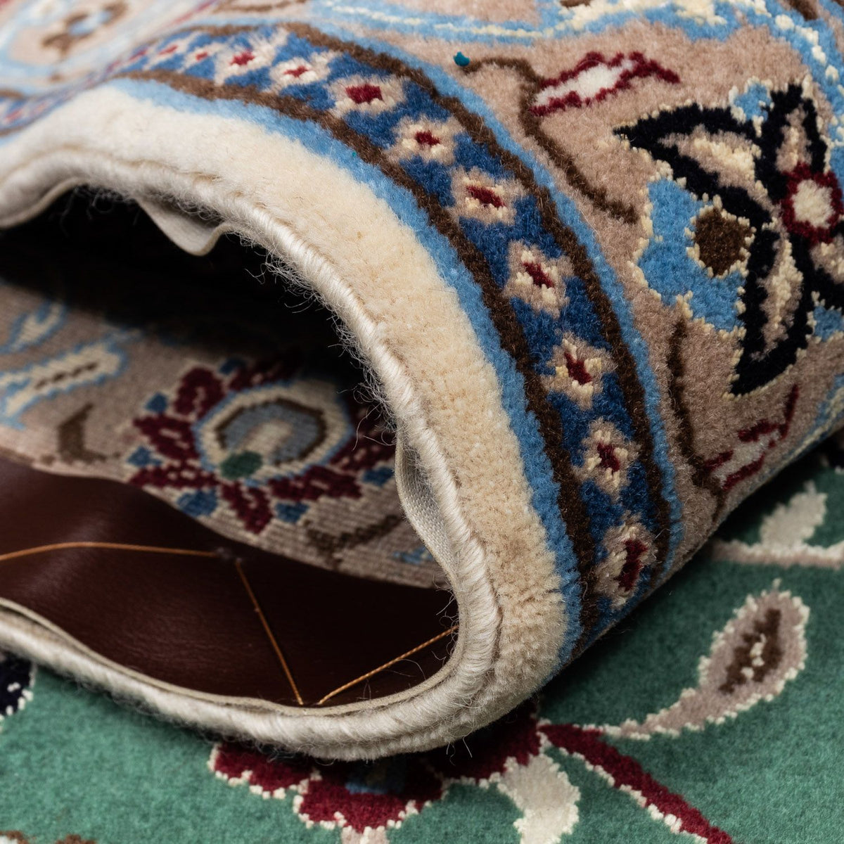 Perzisch tapijt - Nain - Koninklijk - 354 x 245 cm - donkergroen