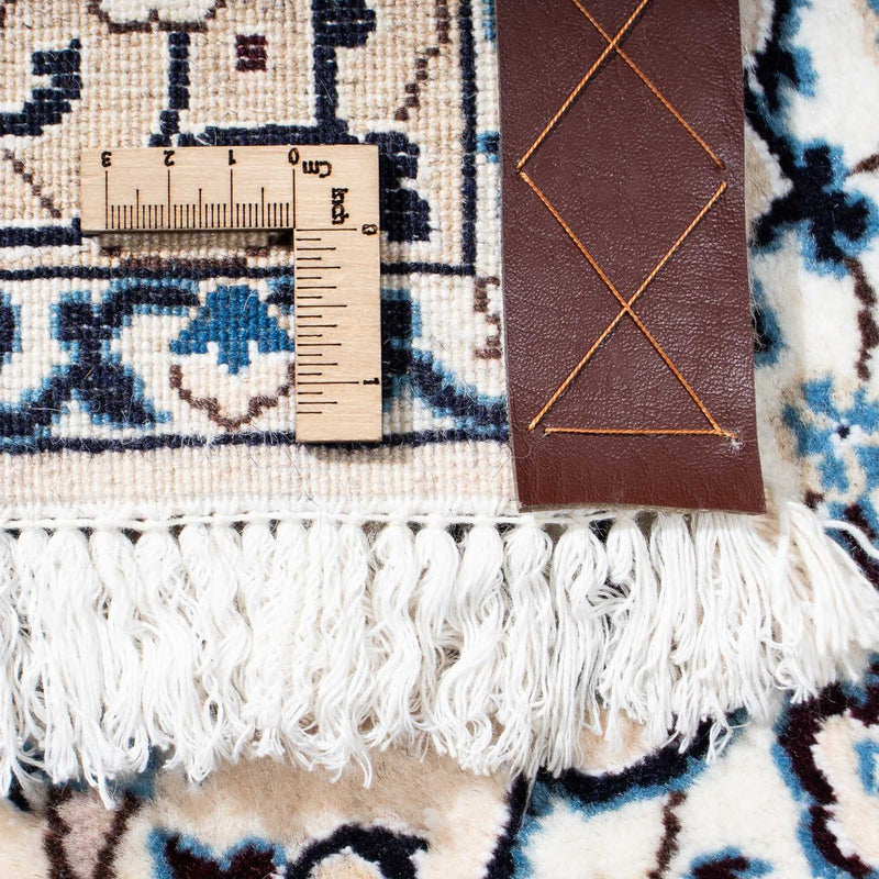 Perzisch tapijt - Nain - Koninklijk - 171 x 107 cm - beige