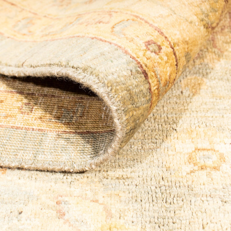 Ziegler tapijt - 234 x 173 cm - lichtbruin