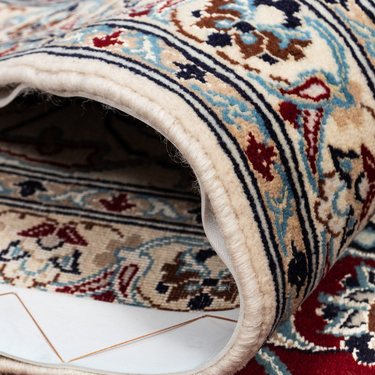 Perzisch tapijt - Nain - Koninklijk - 371 x 250 cm - donkerrood