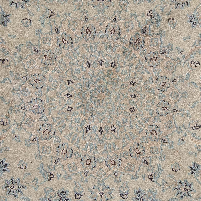 Perzisch tapijt - Nain - 350 x 248 cm - lichtbruin