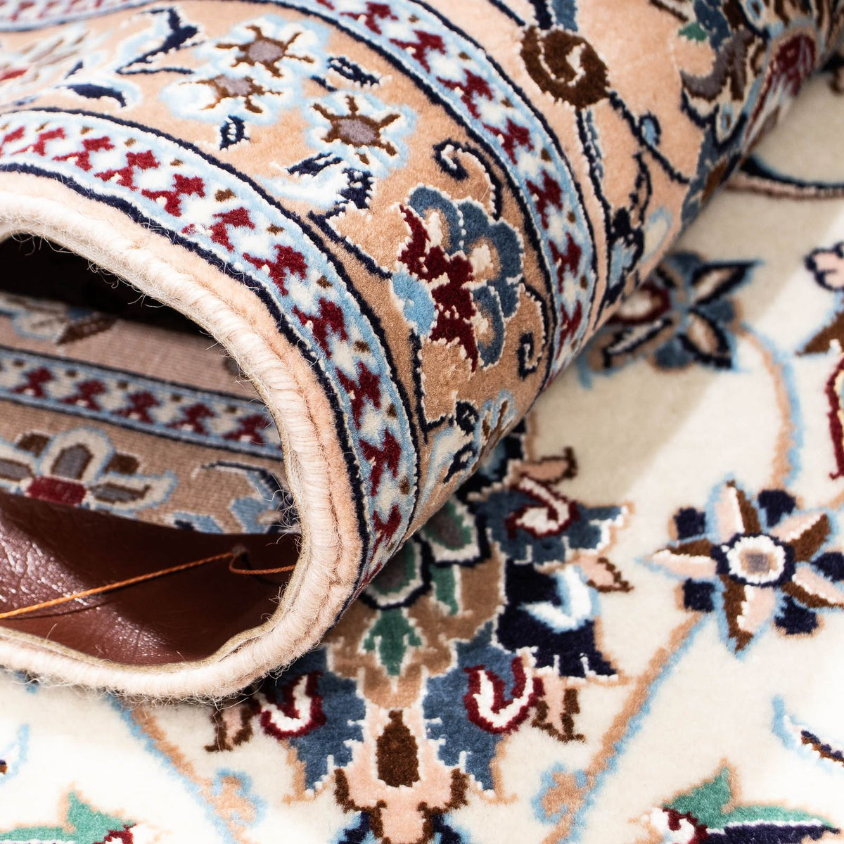 Perzisch tapijt - Nain - Premium - 260 x 173 cm - beige