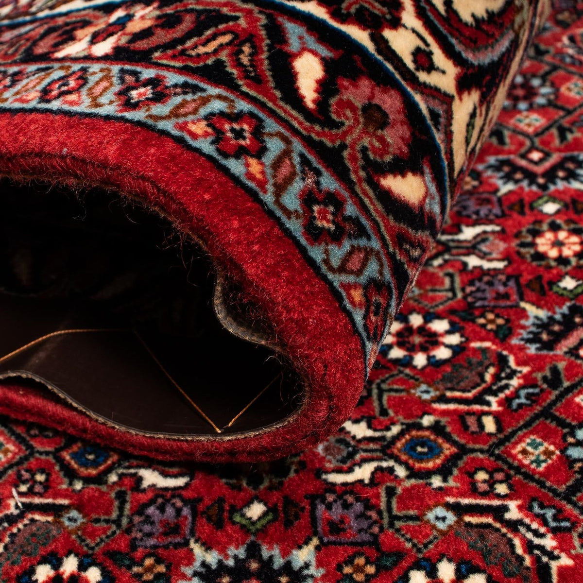 Perzisch tapijt - Bijar - 242 x 203 cm - donkerrood