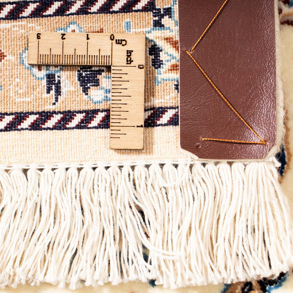 Perzisch tapijt - Nain - Premium - 210 x 128 cm - beige