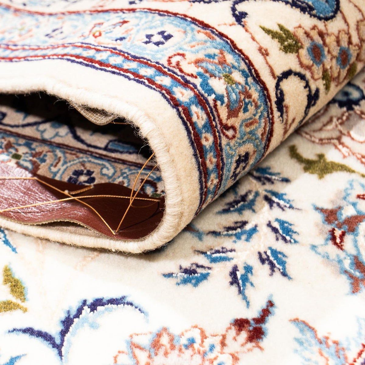 Perzisch tapijt - Nain - Premium - 201 x 130 cm - beige