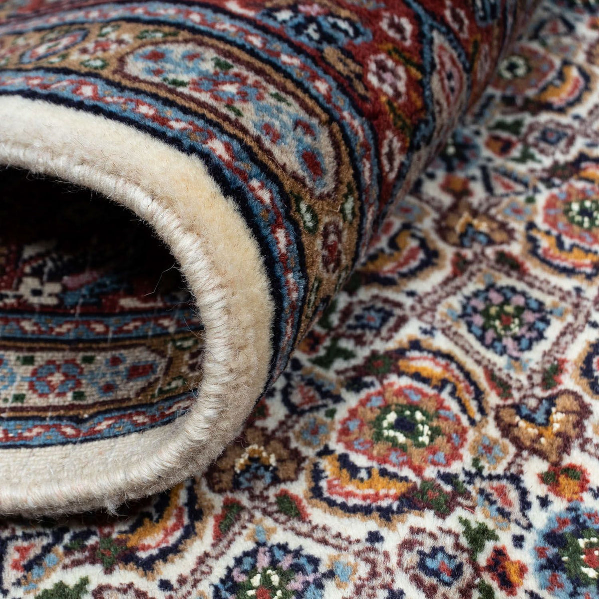 Perzisch tapijt - Klassiek - 242 x 170 cm - beige