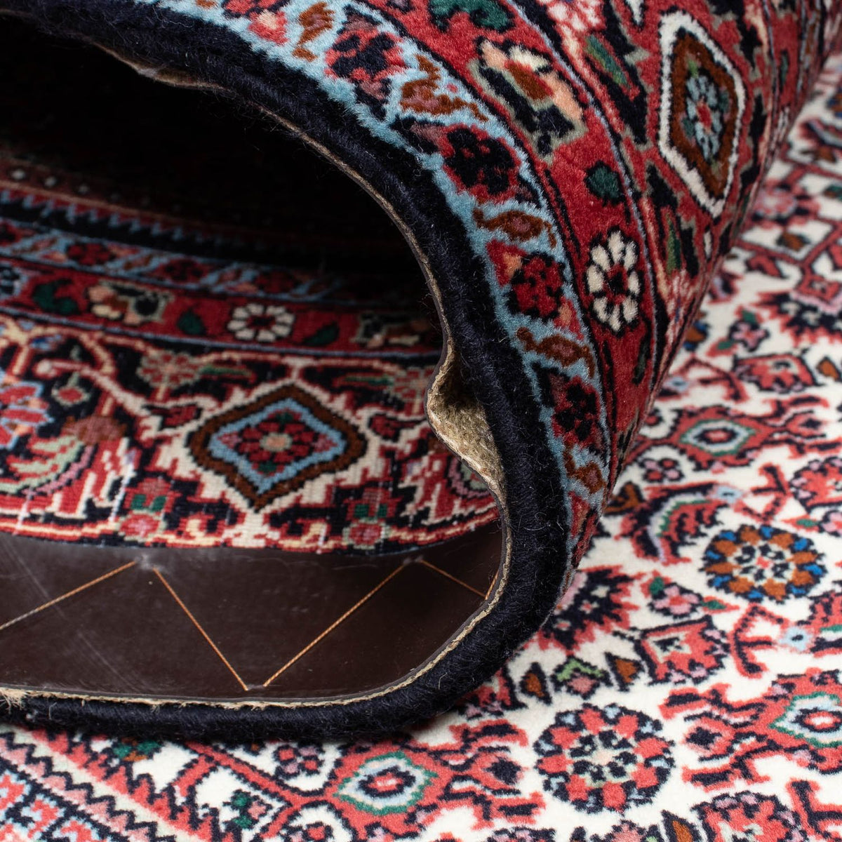 Perzisch tapijt - Bijar - 215 x 128 cm - licht rood