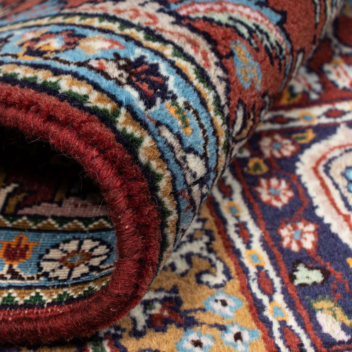 Perzisch tapijt - Klassiek - 235 x 173 cm - donkerrood