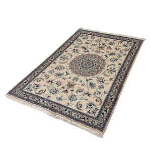Perzisch tapijt - Nain - 136 x 86 cm - beige