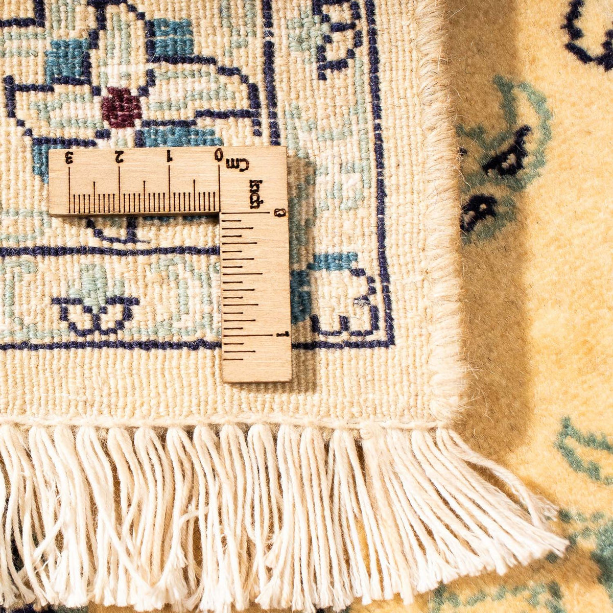 Perzisch tapijt - Nain - Koninklijk - 238 x 167 cm - beige