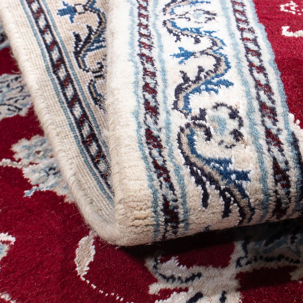 Perzisch tapijt - Nain - 142 x 95 cm - donkerrood