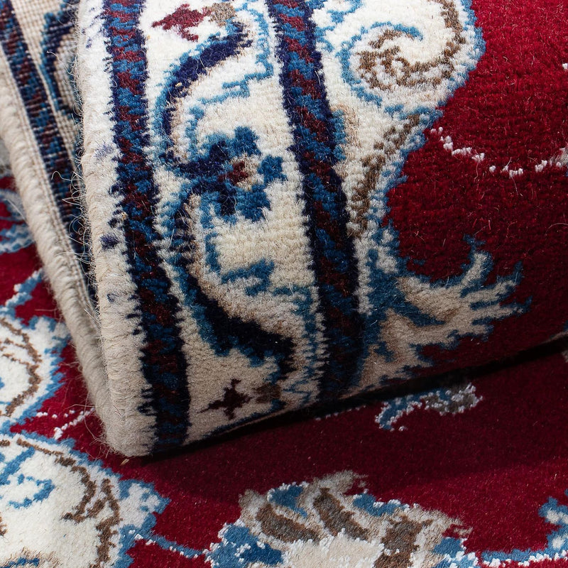 Perzisch tapijt - Nain - 137 x 87 cm - donkerrood